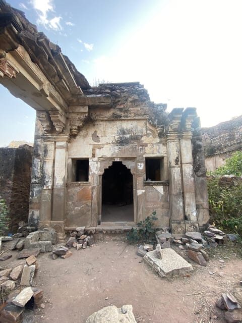 Jaipur: Abhaneri Step Wells & Haunted Bhangarh Day Tour - FAQ