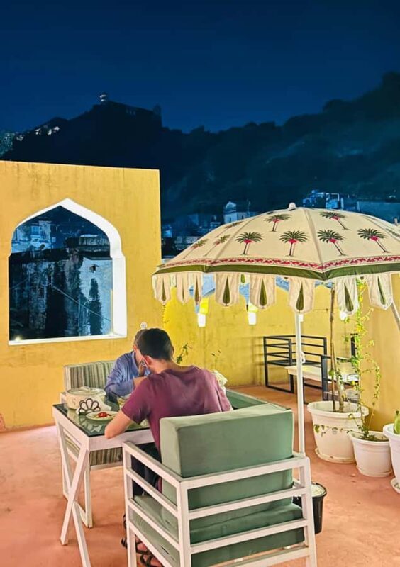 Jaipur: Amer Fort Rooftop Cooking Class with Dinner - A Deeper Look at the Experience