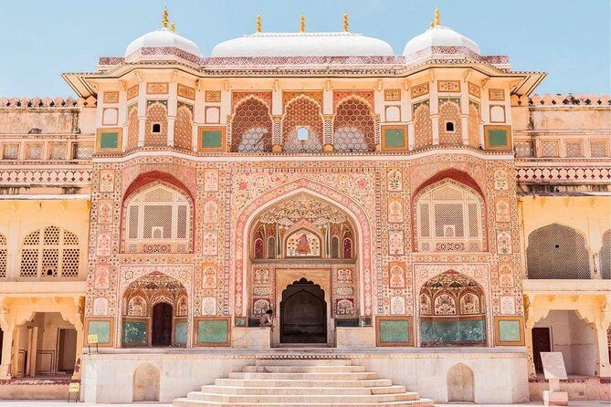 Jaipur: Amer Palace, Jal Mahal & Stepwell Private Half-Day Tour - Exploring Jaipur in Half a Day: The Itinerary Breakdown