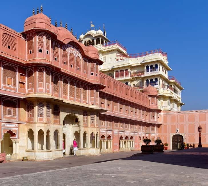 Jaipur: City Palace, Hawa Mahal & Jantar Mantar Private Tour - A Detailed Look at the Tour