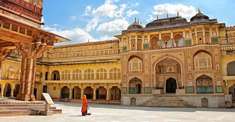 Jaipur City Palace Sightseeing Tour by Private Car Guide - Key Points