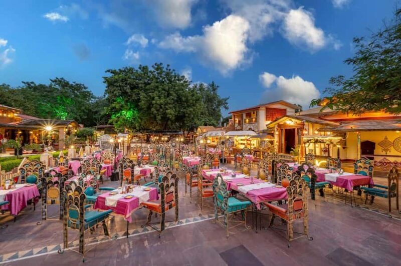 Jaipur: Cultural Evening Tour with Dinner at Chokhi Dhani - What Makes This Tour Stand Out