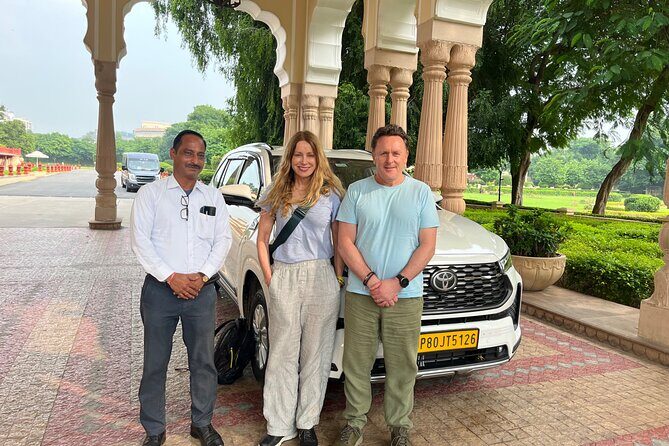 Jaipur Day Tour in SUV Experience with Guide - FAQs