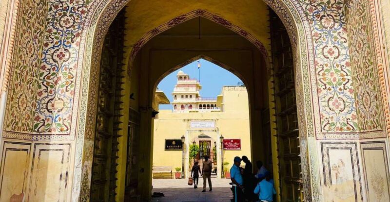 Jaipur Day Tour with Personal Tour Guide and Driver - Key Points