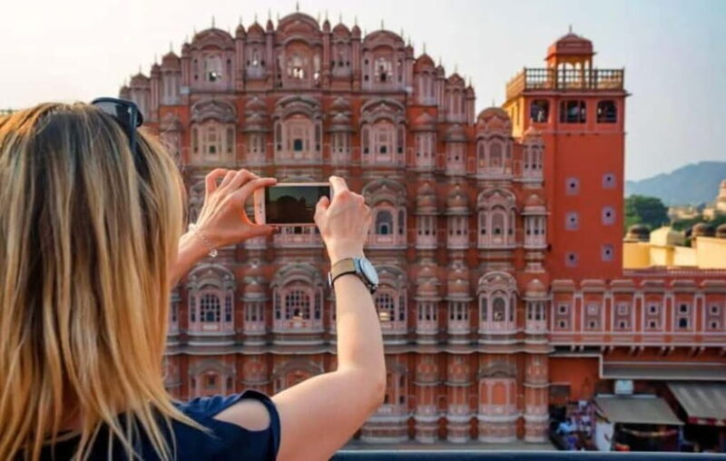 Jaipur: Full-Day Sightseeing Tour By Car with Guide - Key Points