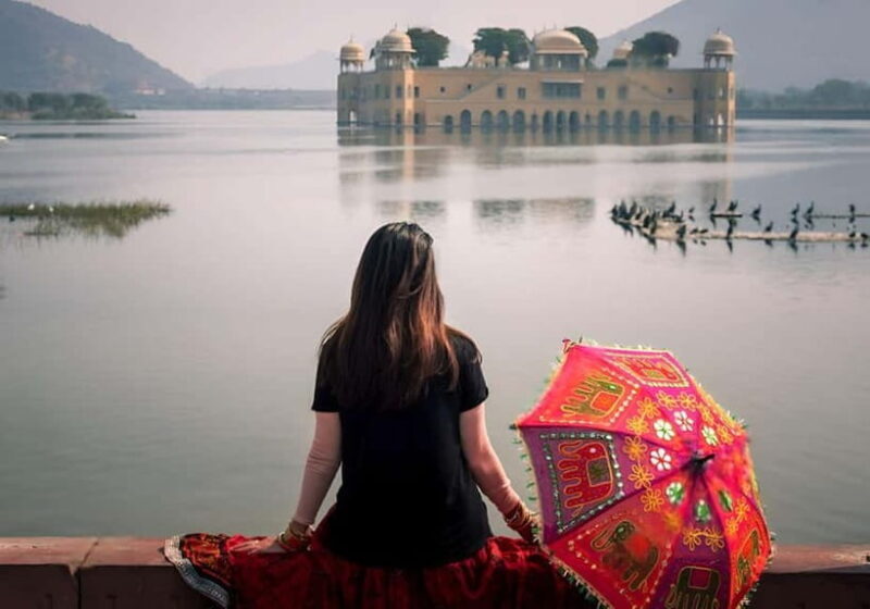 Jaipur: Full-Day Sightseeing Tour with Guide and Lunch - Starting with the Pick-up and First Impressions