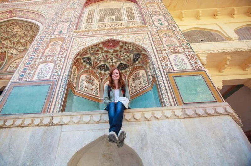 Jaipur: Full-Day Sightseeing Tour with Guide and Lunch - Hawa Mahal: The Palace of Winds