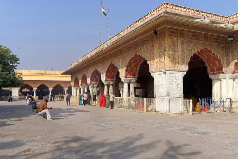 Jaipur: Govind Devji Temple & City Palace Private Tour - An In-Depth Look at What You’ll Experience