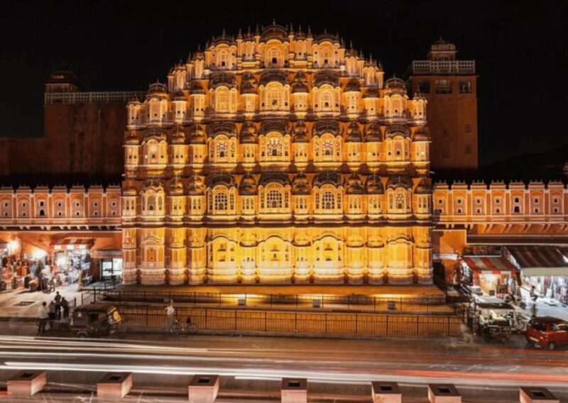 Jaipur: Guided Evening Walking Tour with a Local - The Sum Up
