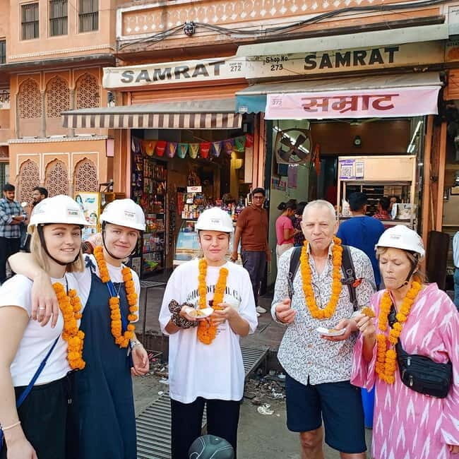 Jaipur: Guided Morning Bicycle Tour with Food Tasting - Who This Tour Suits Best