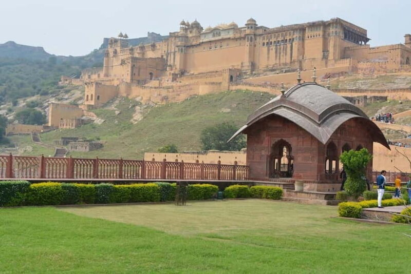Jaipur: Half-Day Amer Fort, Jal Mahal & Stepwell Tour - FAQ