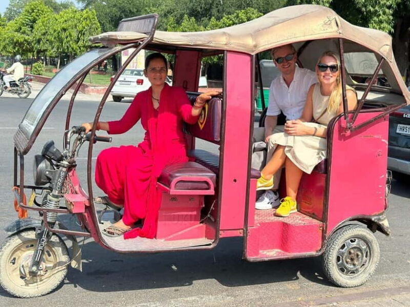 Jaipur Half-Day City Tour By E-Rickshaw with Female Driver - Key Points
