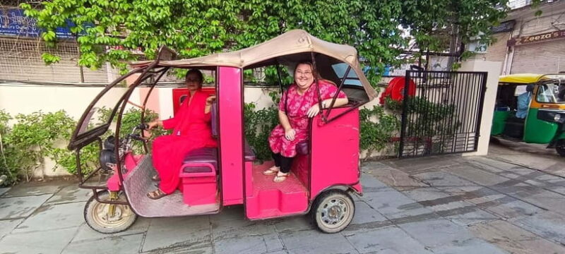 Jaipur Half-Day City Tour By E-Rickshaw with Female Driver - Introduction: What to Expect from the Jaipur E-Rickshaw Tour
