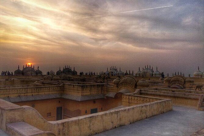 Jaipur Half-Day City Tour with Sunset View - Galtaji Temple and the Sunset at Sun Temple
