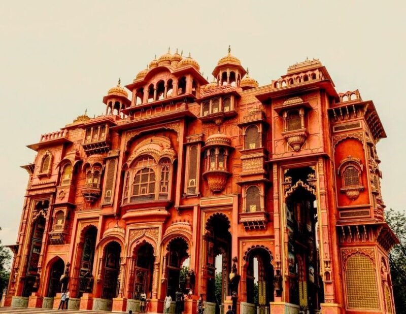 Jaipur Half-Day Tour Amer Fort, Jal Mahal & hawa mahal. - FAQ