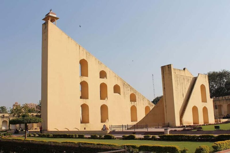 Jaipur: Jantar Mantar & Hawa Mahal Guided Walking Tour - Introduction to Jaipur’s Scientific Heritage