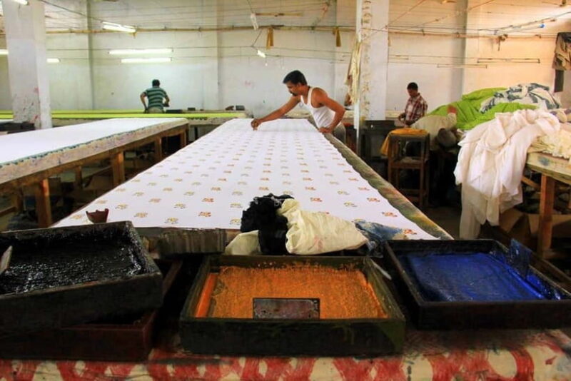 Jaipur: Local Lifestyle, Markets, and Food Tour - Exploring Jaipur’s Vibrant Streets and Markets