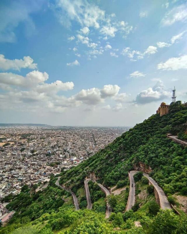 Jaipur: Nahargarh Fort, Jaigarh Fort with Sunset Jeep Safari - The Sum Up