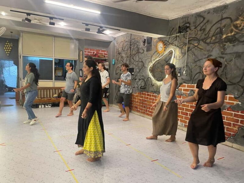 Jaipur: Namaste Bollywood l Dance like a Star - Key Points