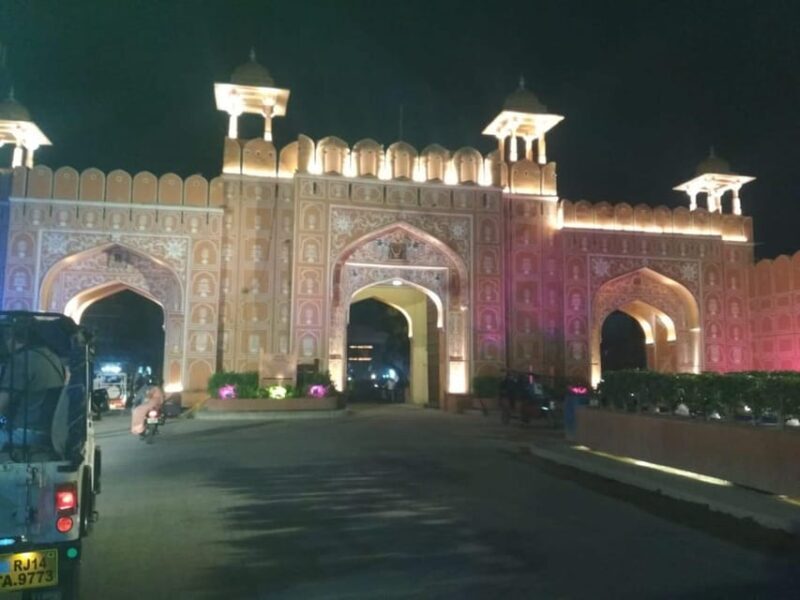 Jaipur: Night Tour of Amer & pink city by an open air jeep - FAQ