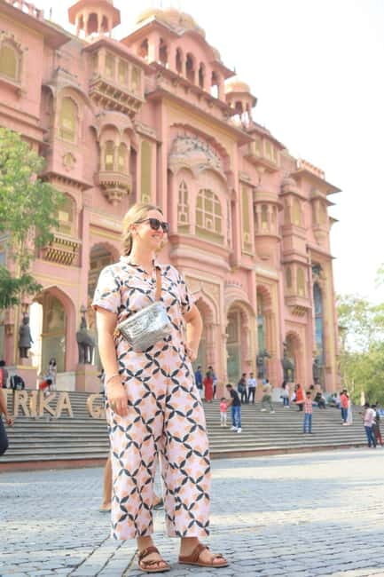 Jaipur: Patrika Gate Professional Photoshoot with Local - Practical Tips for a Great Photoshoot