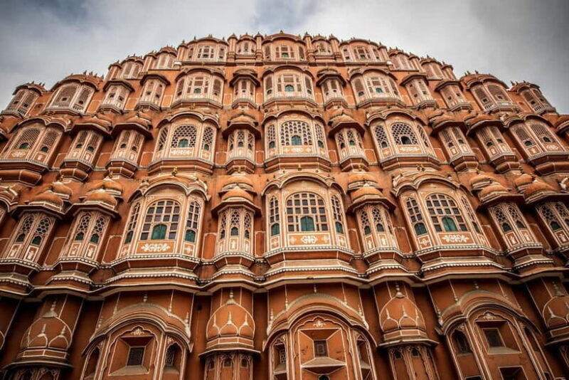Jaipur Private City Tour with a Women-Driven E-Rickshaw Ride - Key Points