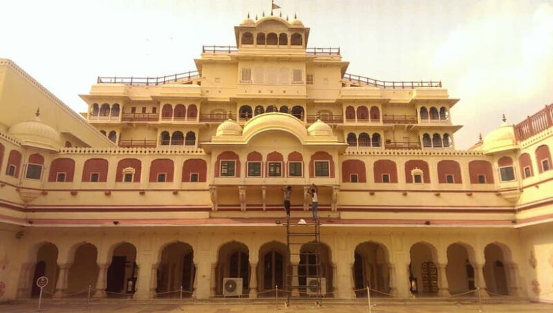 Jaipur: Private City Tour with Guide and Hotel Pickup - Key Points