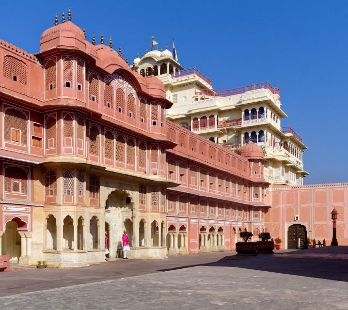 Jaipur: Private Full-Day City Tour with Guide and Transfers - A Closer Look at the Itinerary