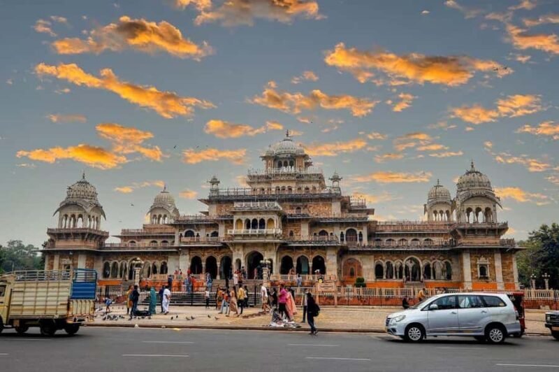 Jaipur: Private Luxury Full Day Guided City Tour By Car - Amber Fort: A Majestic Fortress