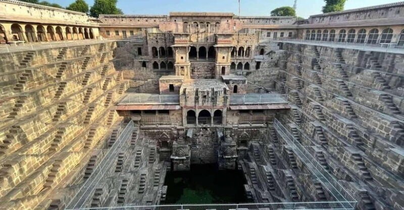 Jaipur: Tajmahal Sunrise Tour with Fatehpur Sikri & Abhaneri - The Return Journey and Flexibility