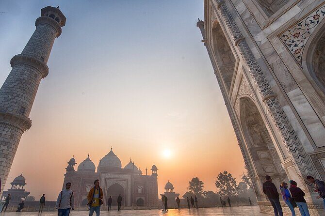 Jaipur to Taj Mahal Day Trip with Fatehpur Sikri - FAQ