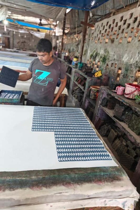 Jaipur: Tuk Tuk Shopping Tour with Art Workshops and Pottery - The Practicalities