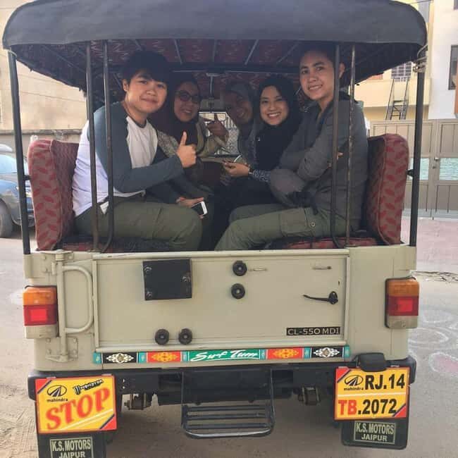 Jaipur: Village Jeep Safari in Open Jeeps - Quick overview