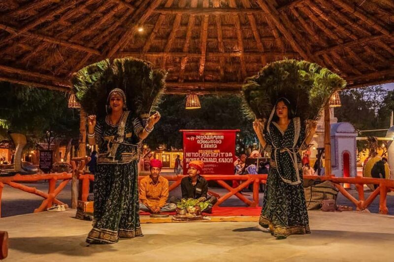 Jaipur:Chokhi Dhani Village Tour with Dinner via Vintage car - FAQs