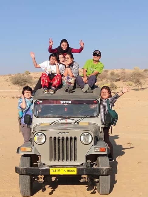 Jaisalmer: Half-Day Camel Tour with Dinner - Key Points