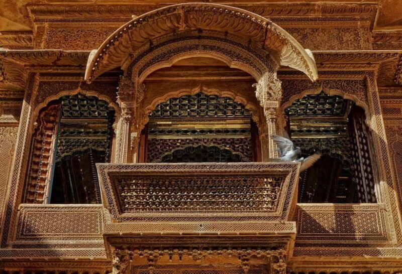 Jaisalmer: Kuldhara Village, Bada Bagh, & Tanot Temple Tour - The Military & War Memorials