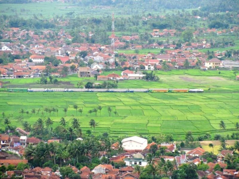 Jakarta: 5 Days Borobudur Prambanan Bromo Ijen To Bali - A Deep Dive into the 5-Day Java Adventure