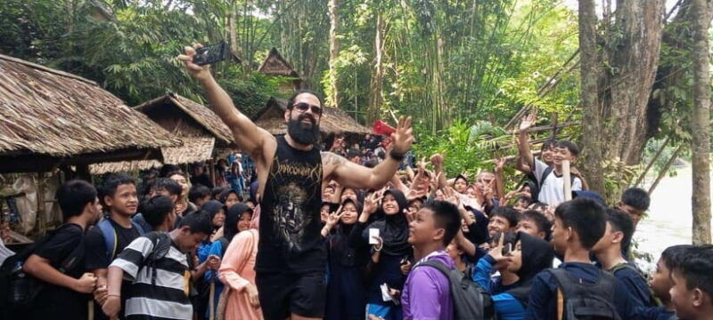 jakarta-baduy-tracker-and-village-full-day-tour