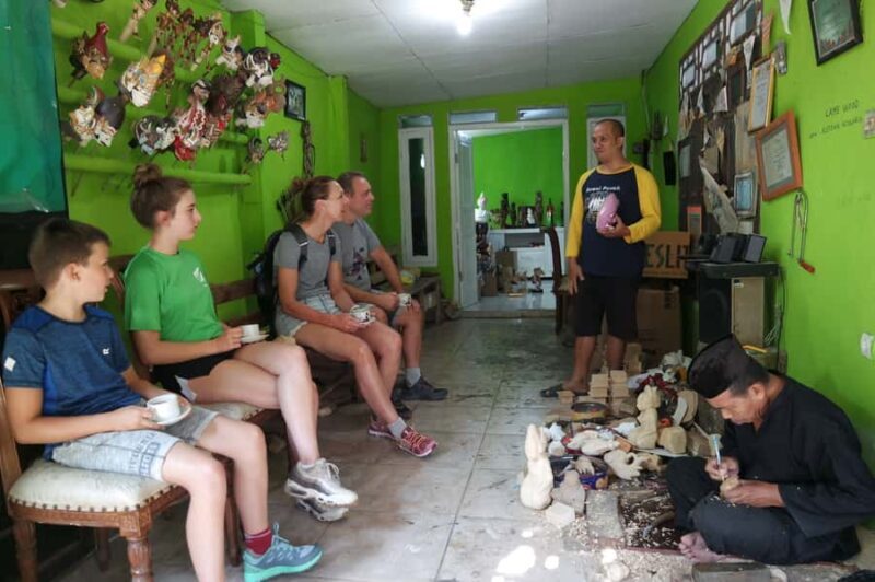 Jakarta: Bogor Botanical Gardens, with all Artists - Key Points