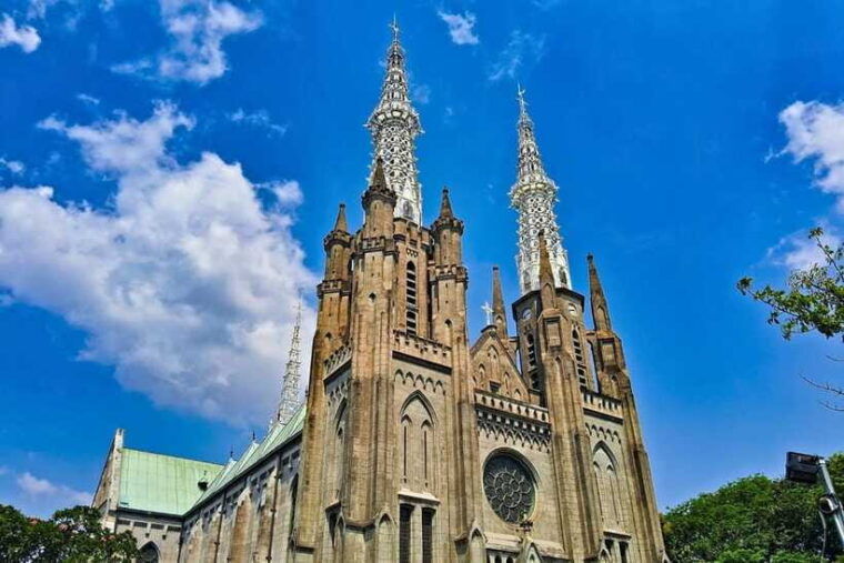 jakarta-discover-highlights-of-jakarta