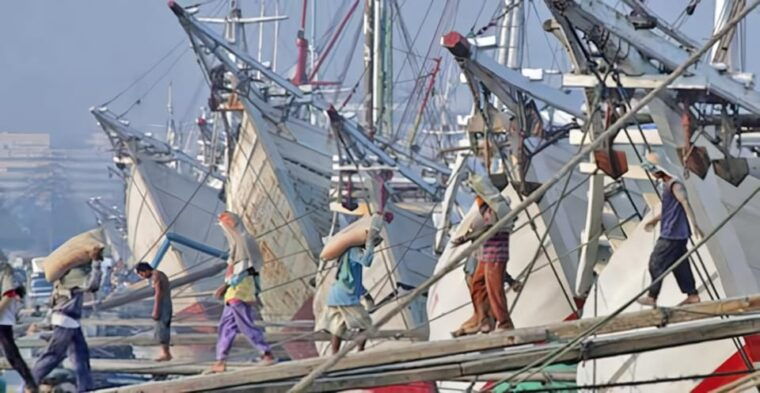 jakarta-heritage-city-tour-with-lunch-souvenir