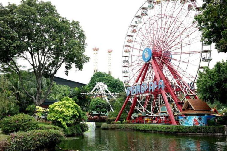 jakarta-make-your-customized-day-tours-with-car-driver