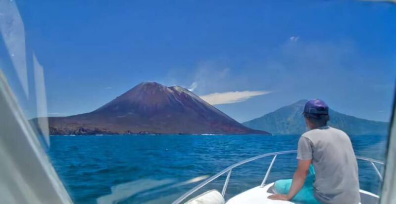 jakarta-private-exploring-mount-krakatau-volcano-tour