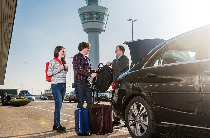 Jakarta Private Roundtrip CGK Airport Transfer per Car with Toll fee & Insurance - Ideal For