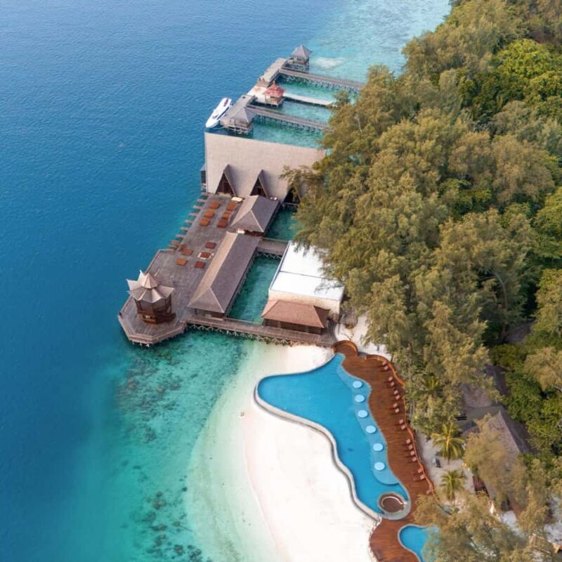 Jakarta: Private Yacht Trip to Dolphin, Ponco & Asha Islands - Key Points