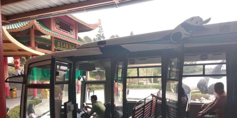 jakarta-safari-park-panda-palace-and-waterfall