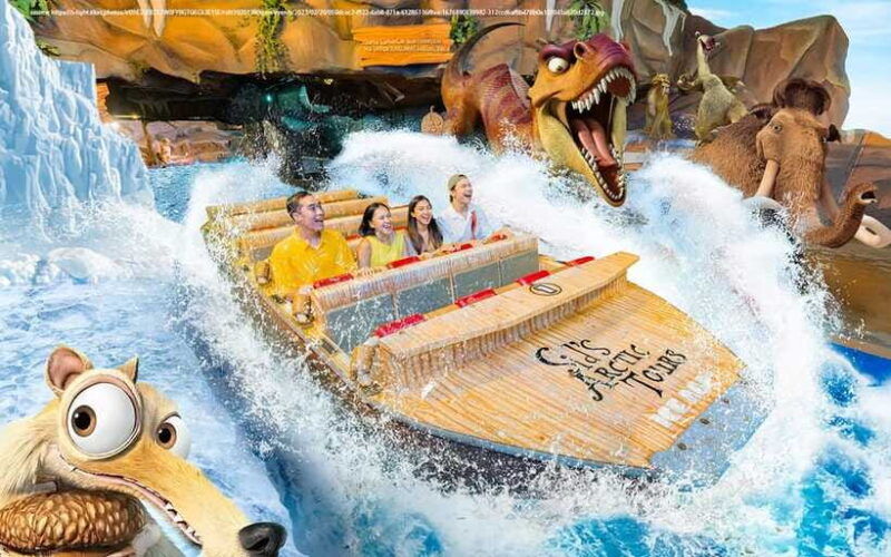 jakarta-sea-world-fantasy-world-and-ancol-dreamland-tour