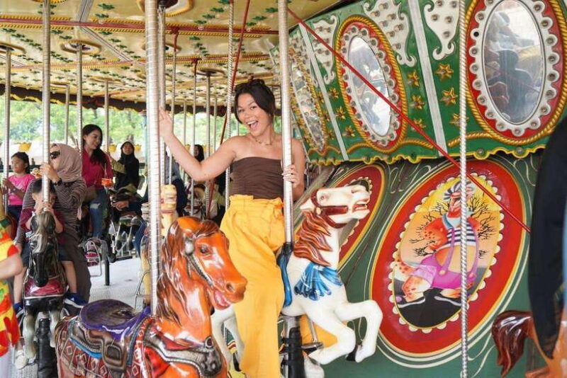 jakarta-sea-world-fantasy-world-and-ancol-dreamland-tour