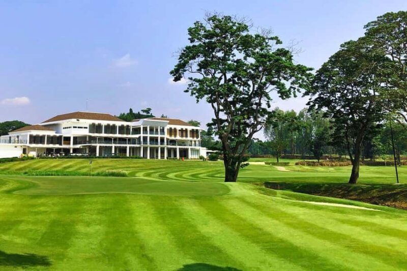 Jakarta: Suvarna Golf Experience w/ Caddies & Hotel Transfer - Detailed Breakdown of the Itinerary
