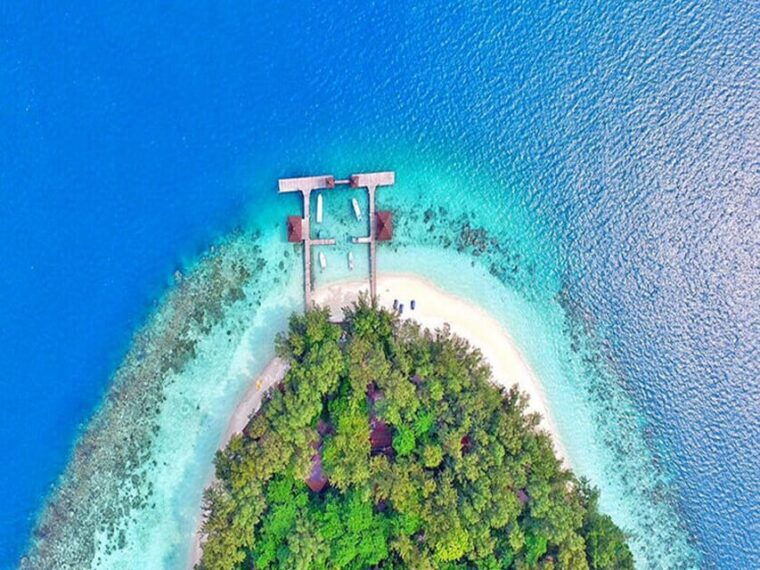 jakarta-thousand-island-tour-with-canoeing-and-snorkeling